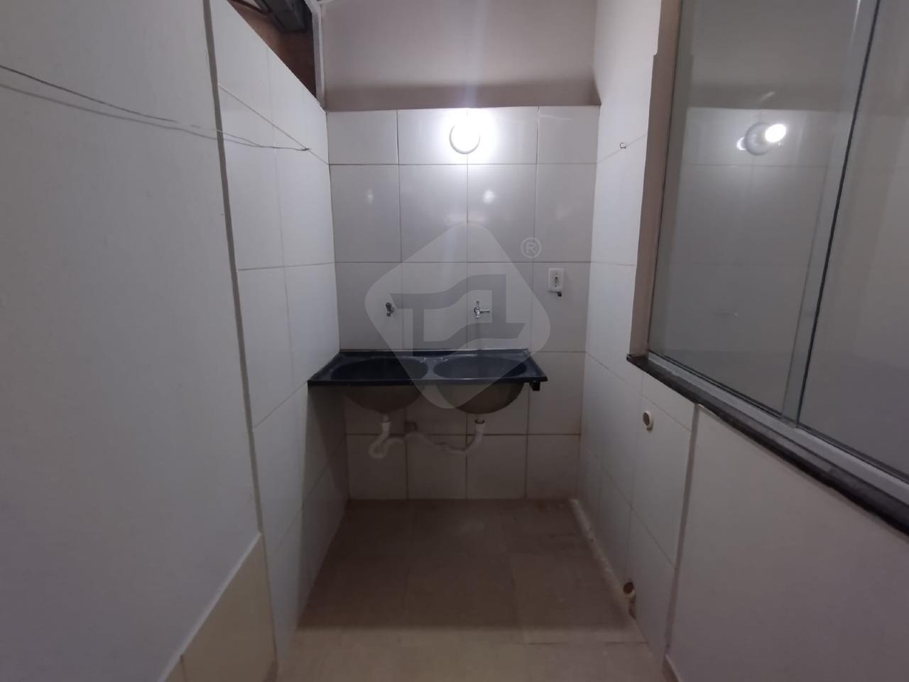 Casa para aluguel no Floresta: ÁREA DE SERVIÇO 