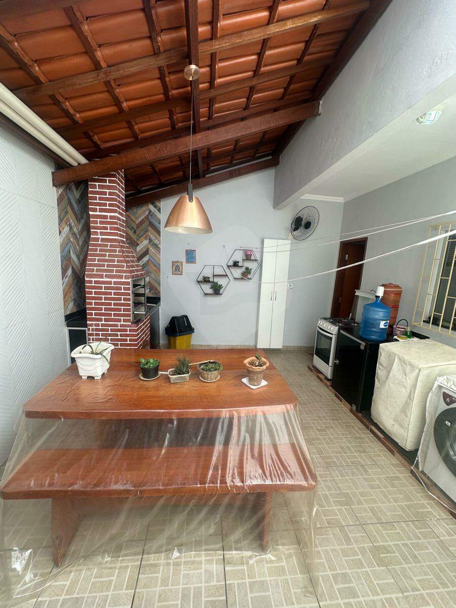 Casa à venda no Vale Pastoril: 