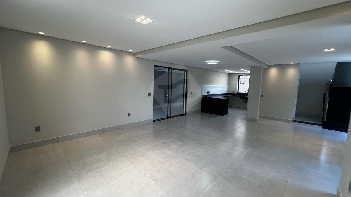 Casa à venda no Grã-Duquesa: 