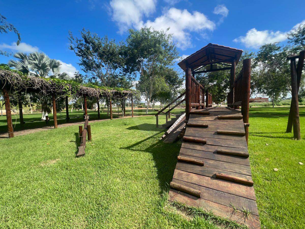 Lote em condomínio à venda no BR 381: 