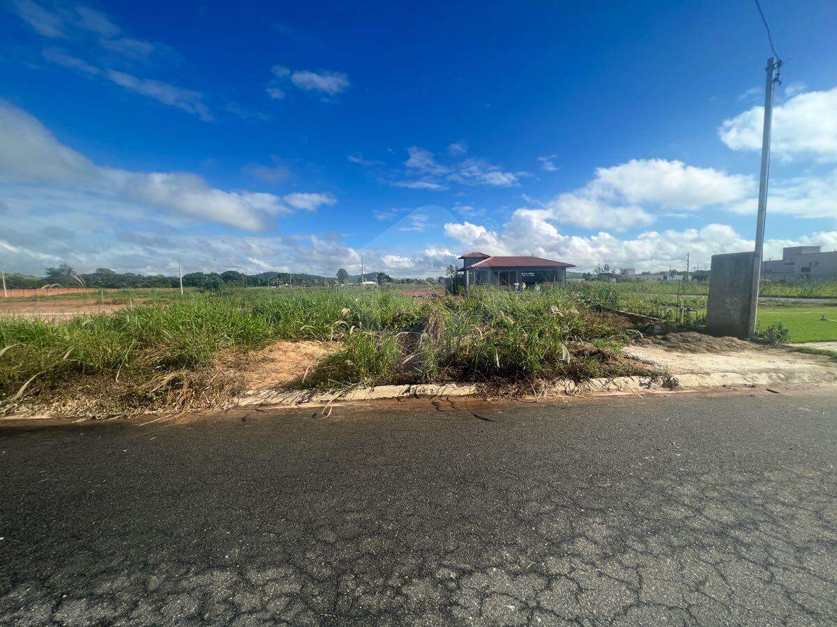 Lote em condomínio à venda no BR 381: 
