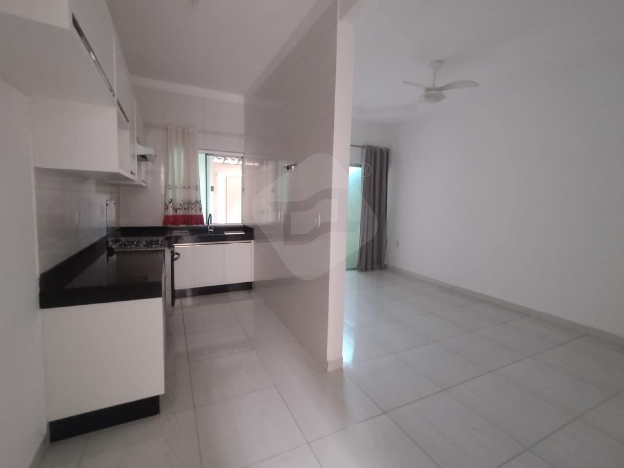 Casa para aluguel no Castanheiras II: COZINHA / SALA