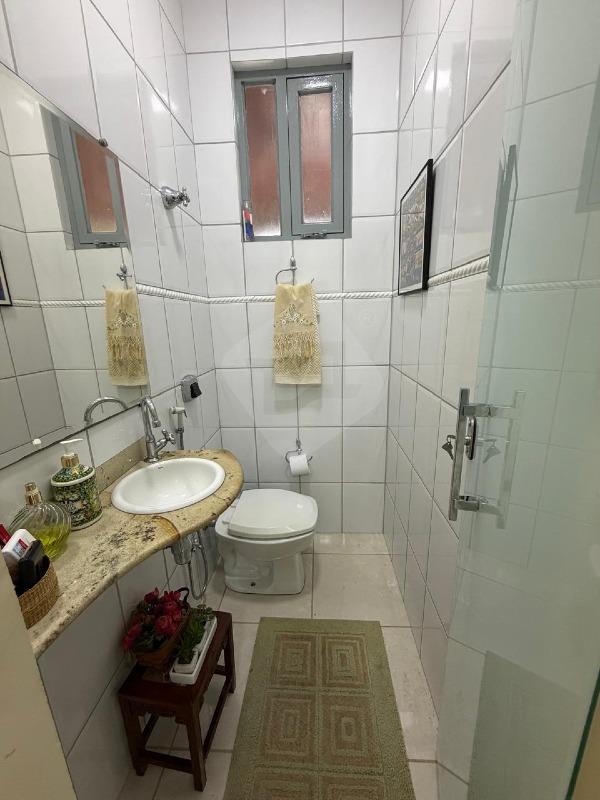 Casa à venda no Condomínio Jother Peres: 