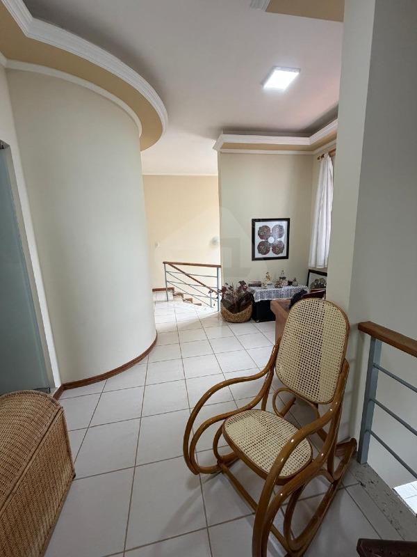 Casa à venda no Condomínio Jother Peres: 