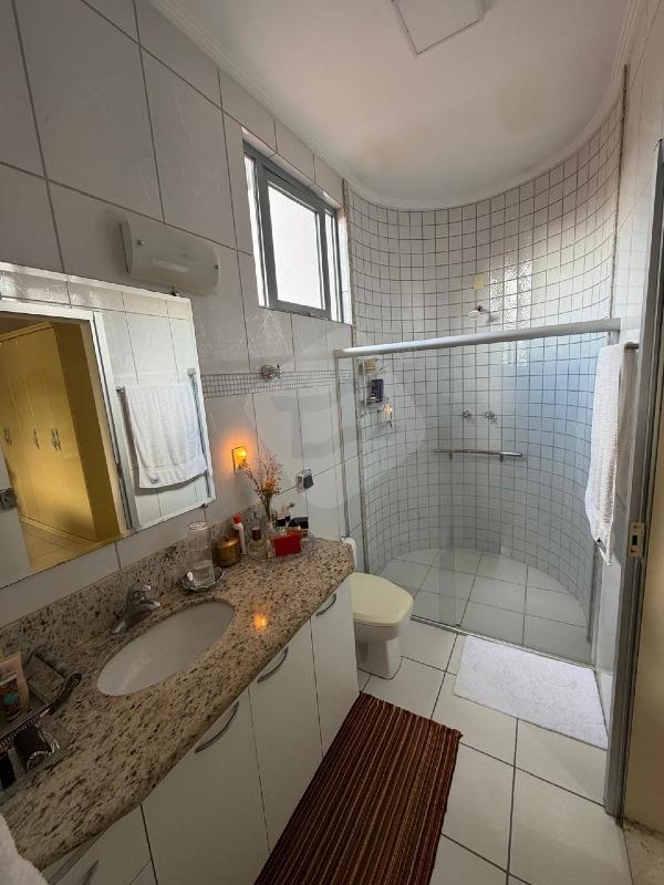 Casa à venda no Condomínio Jother Peres: 