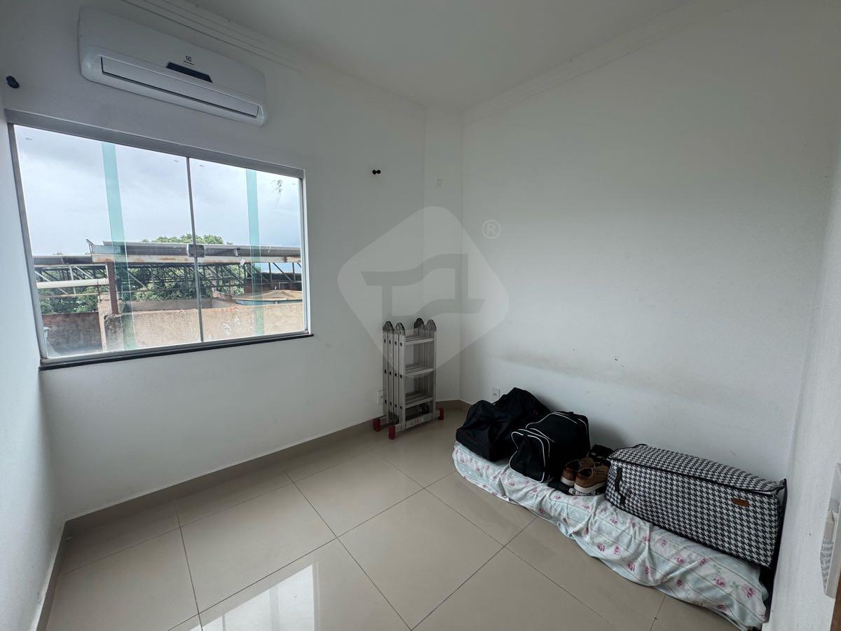 Casa à venda no Jardim Pérola: 