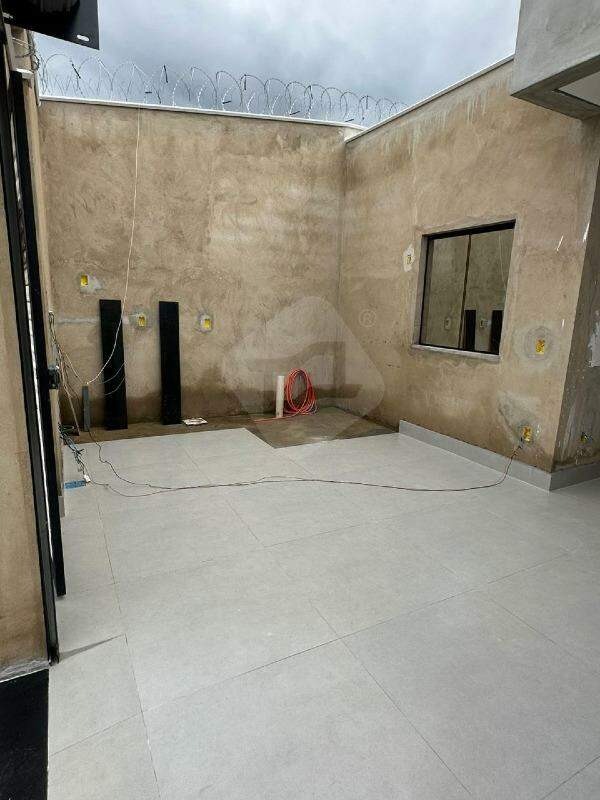 Casa à venda no Bosque da Figueira: 