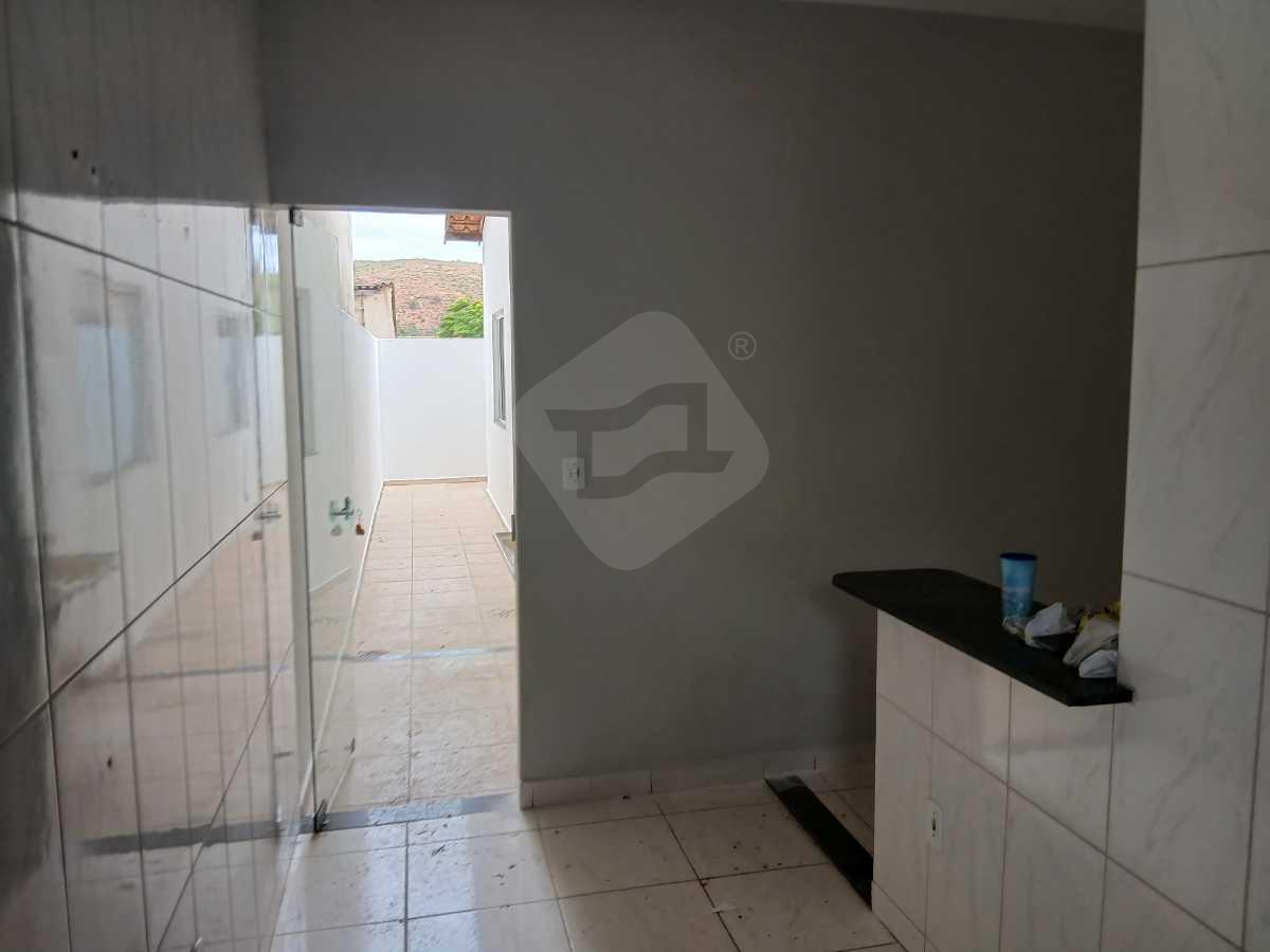 Casa à venda no Tiradentes: 