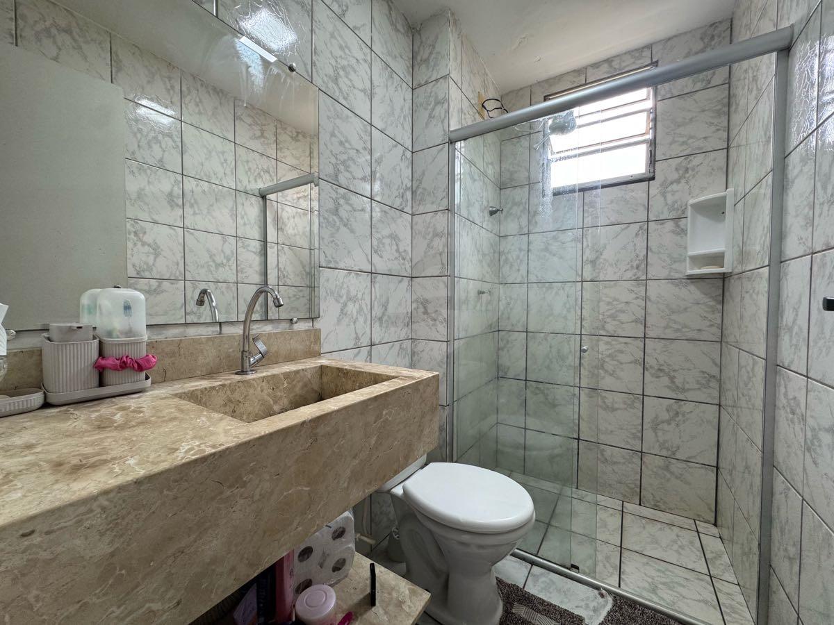 Apartamento à venda no Parque das Aroeiras: 