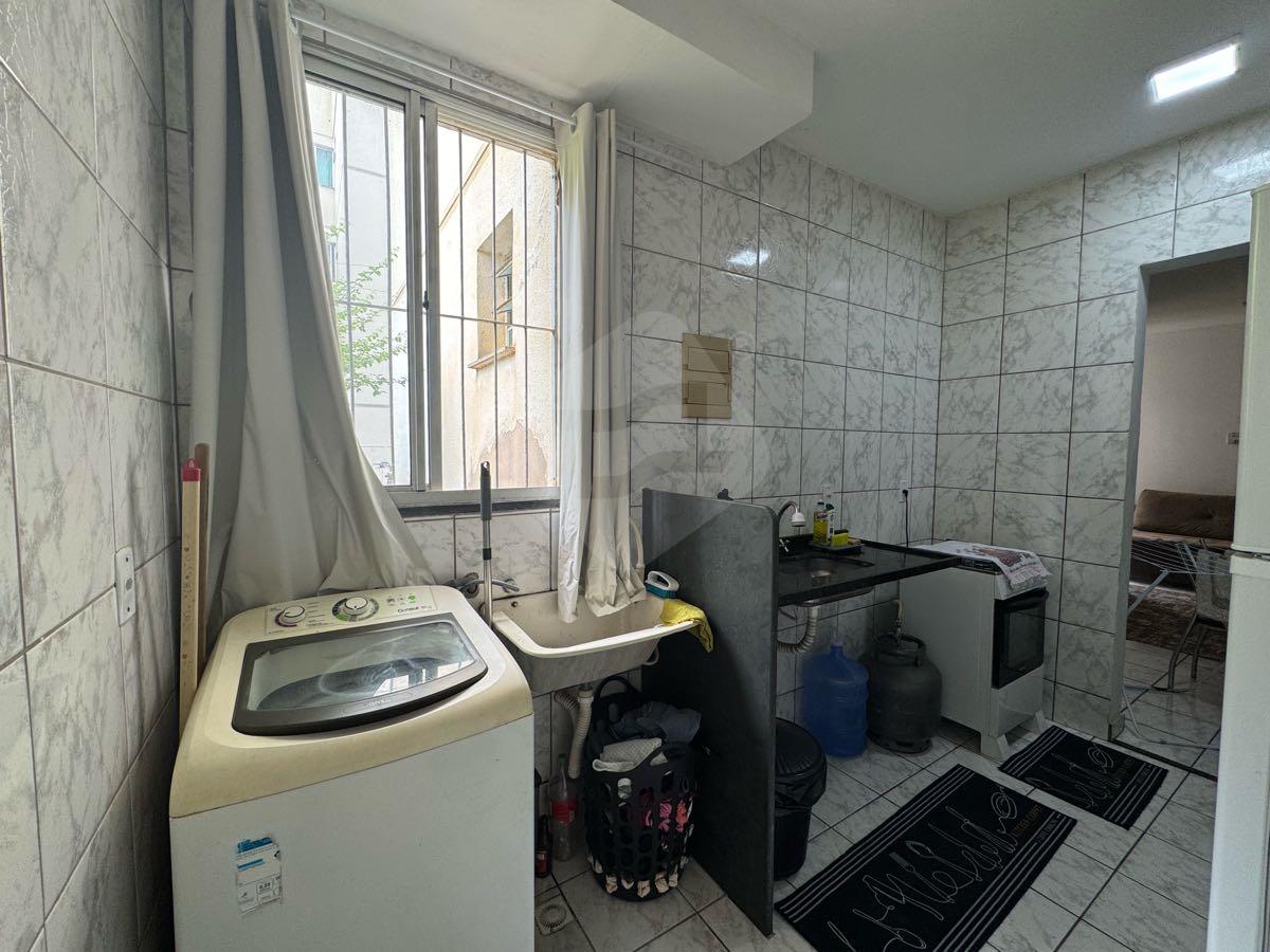 Apartamento à venda no Parque das Aroeiras: 