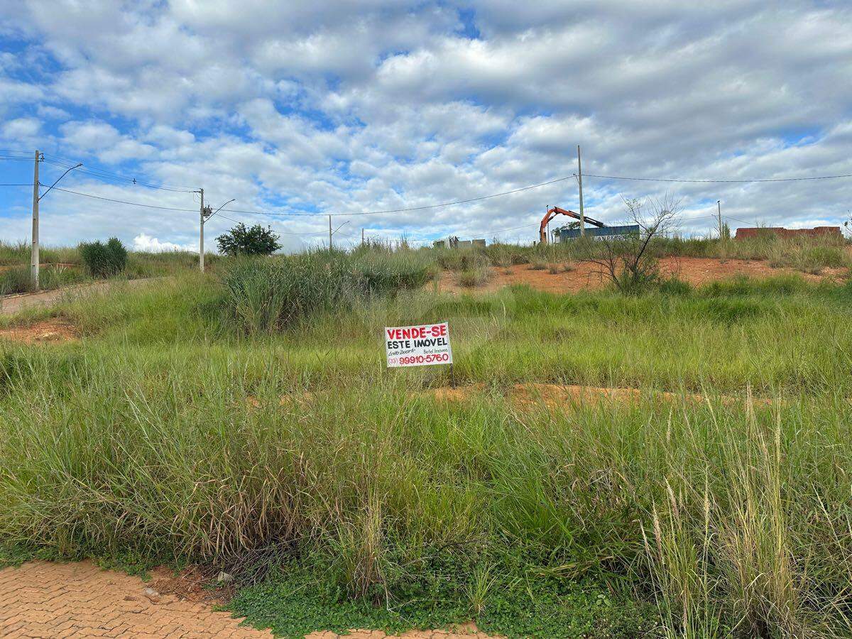 Lote à venda no Castelo: 