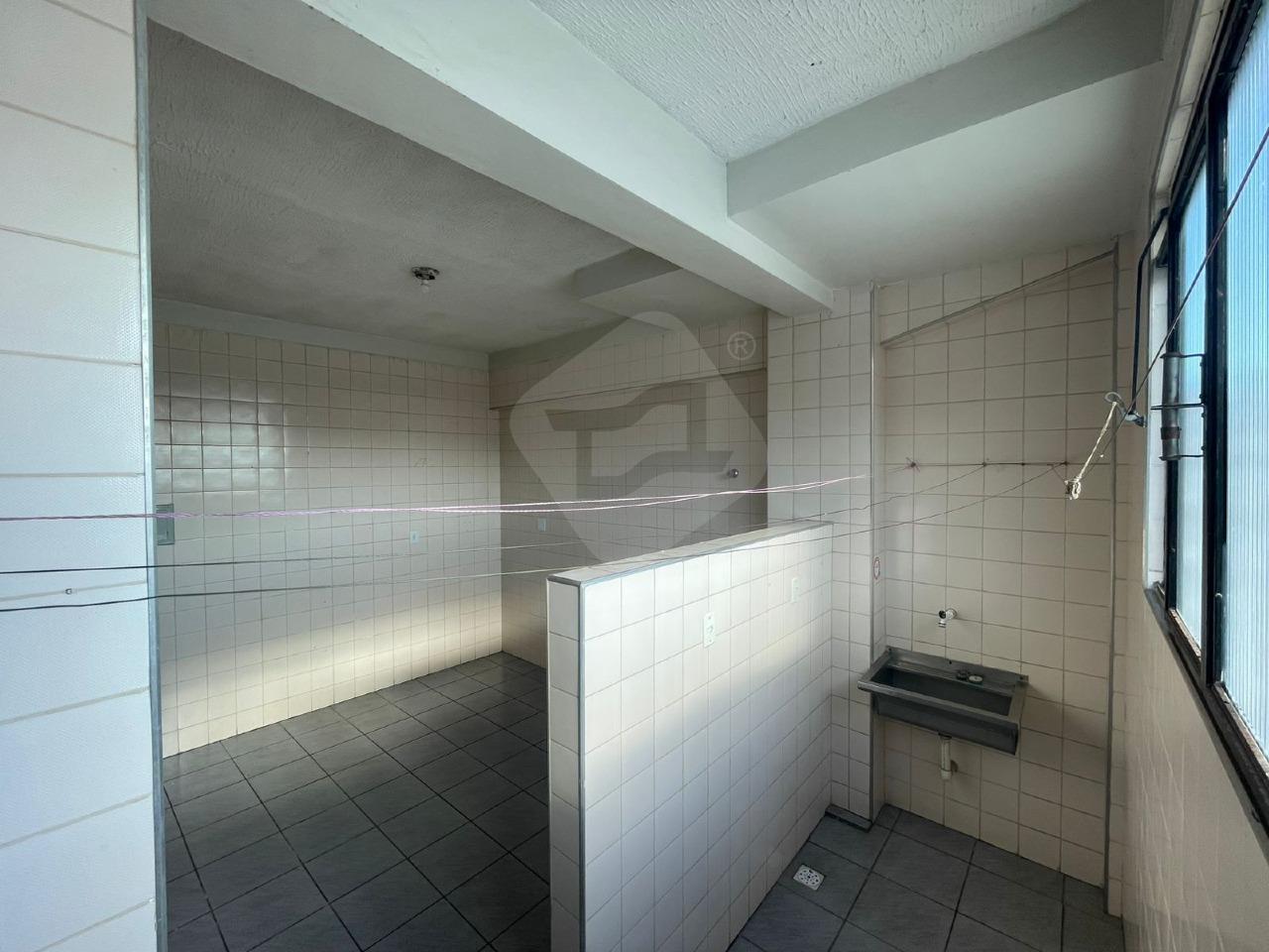 Apartamento para aluguel no Vila Bretas: ÁREA DE SERVIÇO