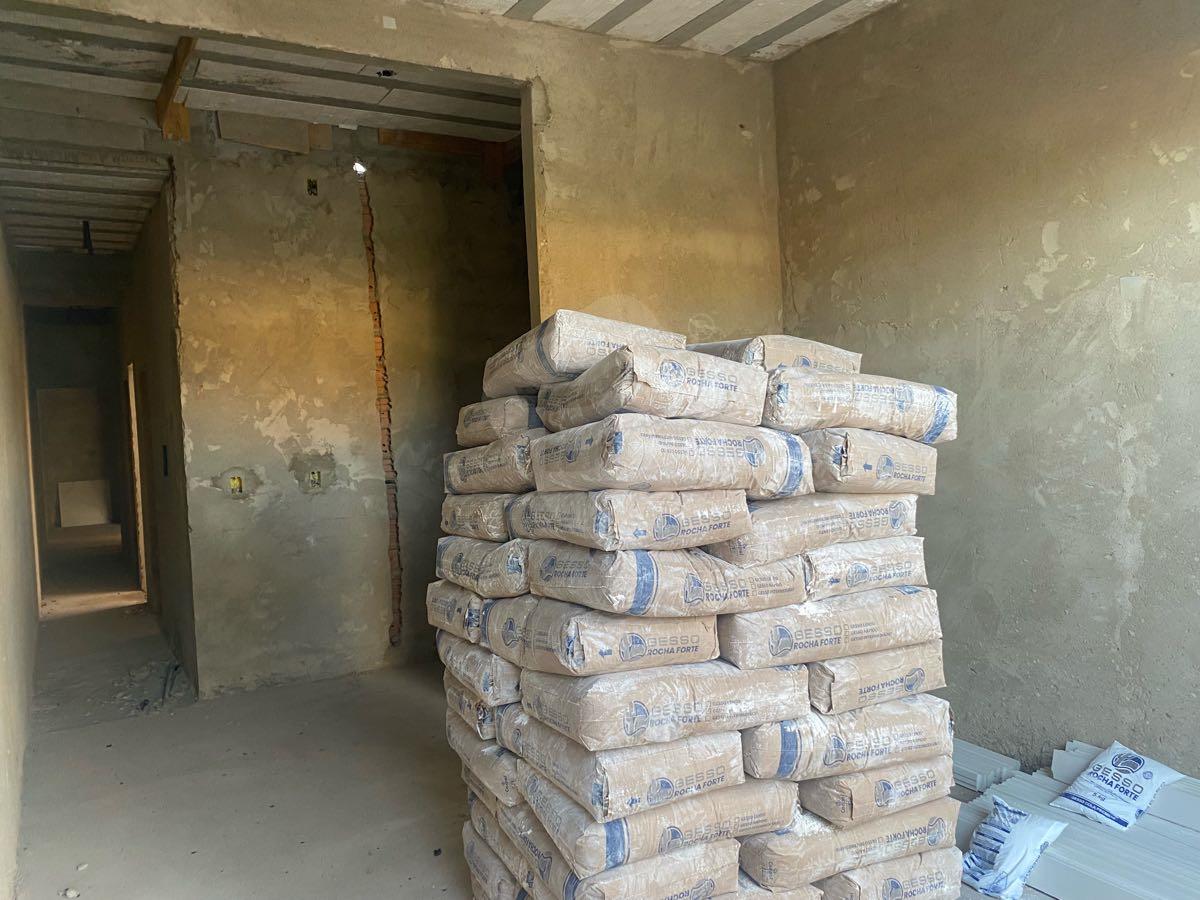 Casa à venda no Vale do Sol ll: 