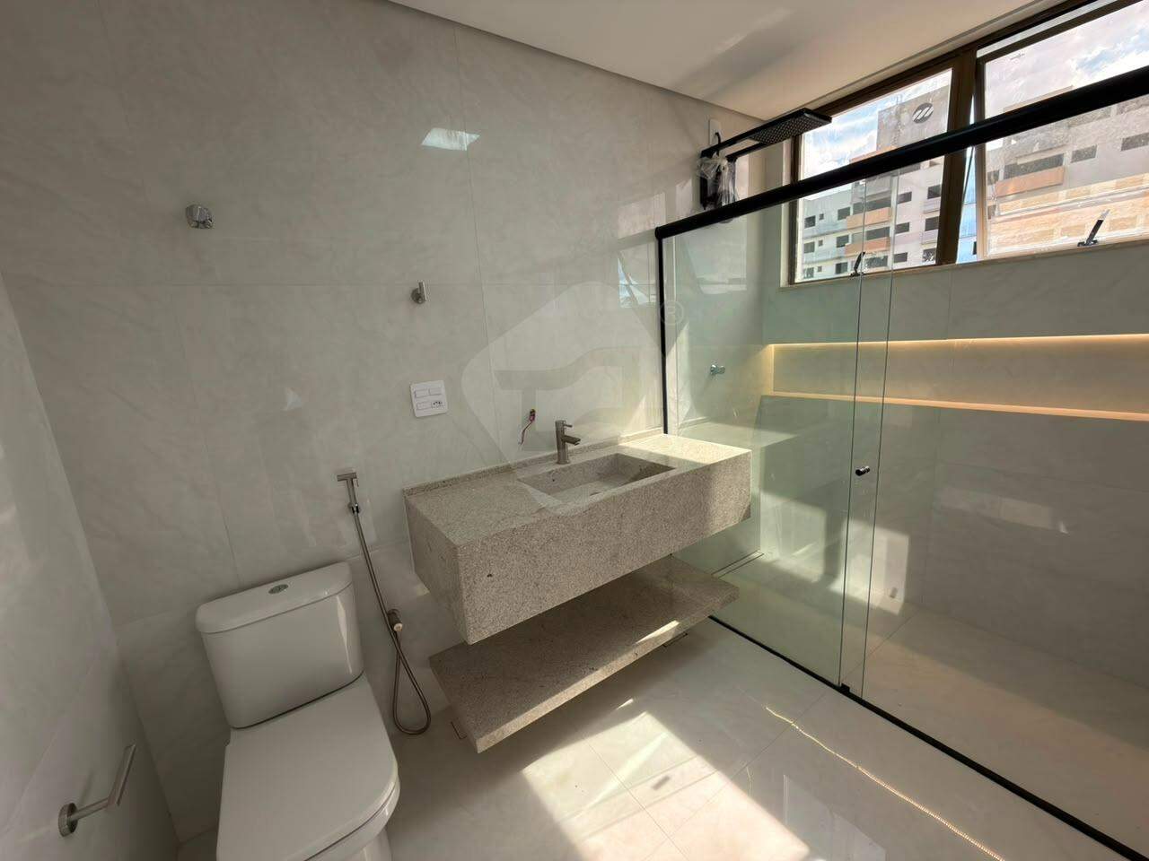 Apartamento à venda no Esplanada: 