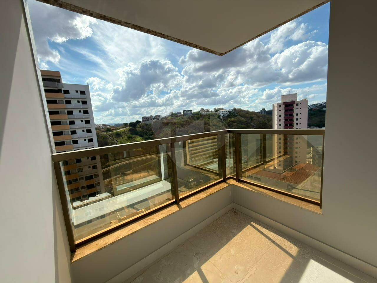 Apartamento à venda no Esplanada: 
