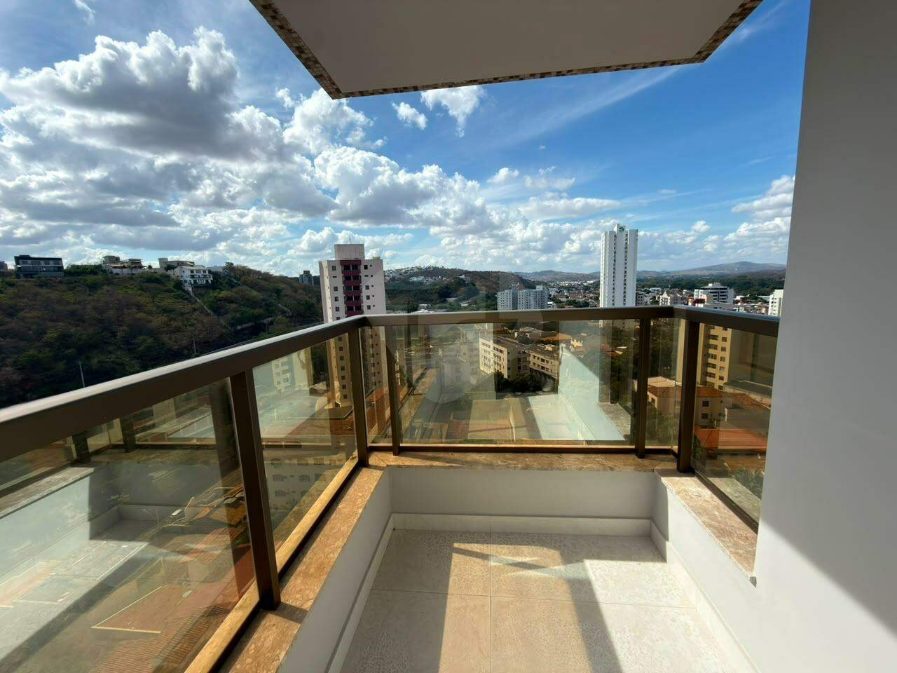 Apartamento à venda no Esplanada: 