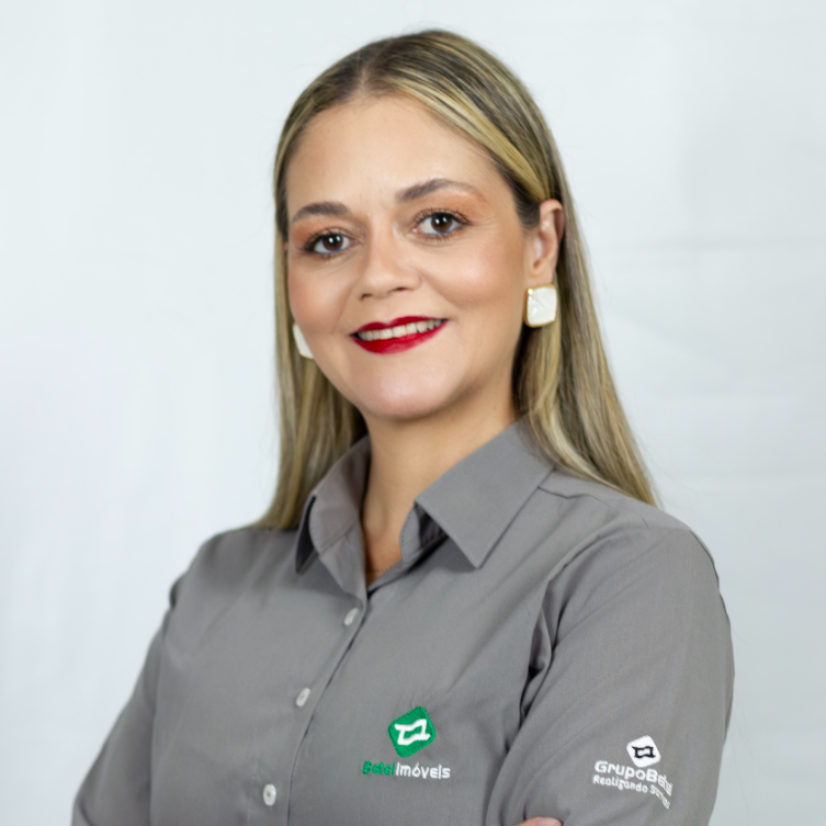 Daniela Queiroz 