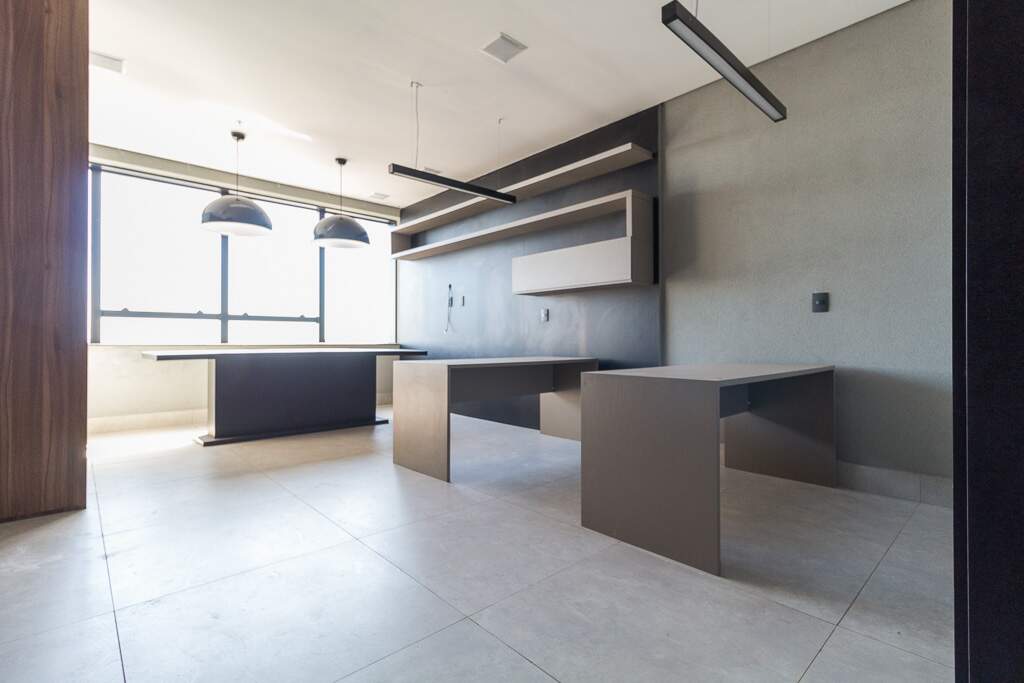 Sala/Andar para aluguel no Vila da Serra: 