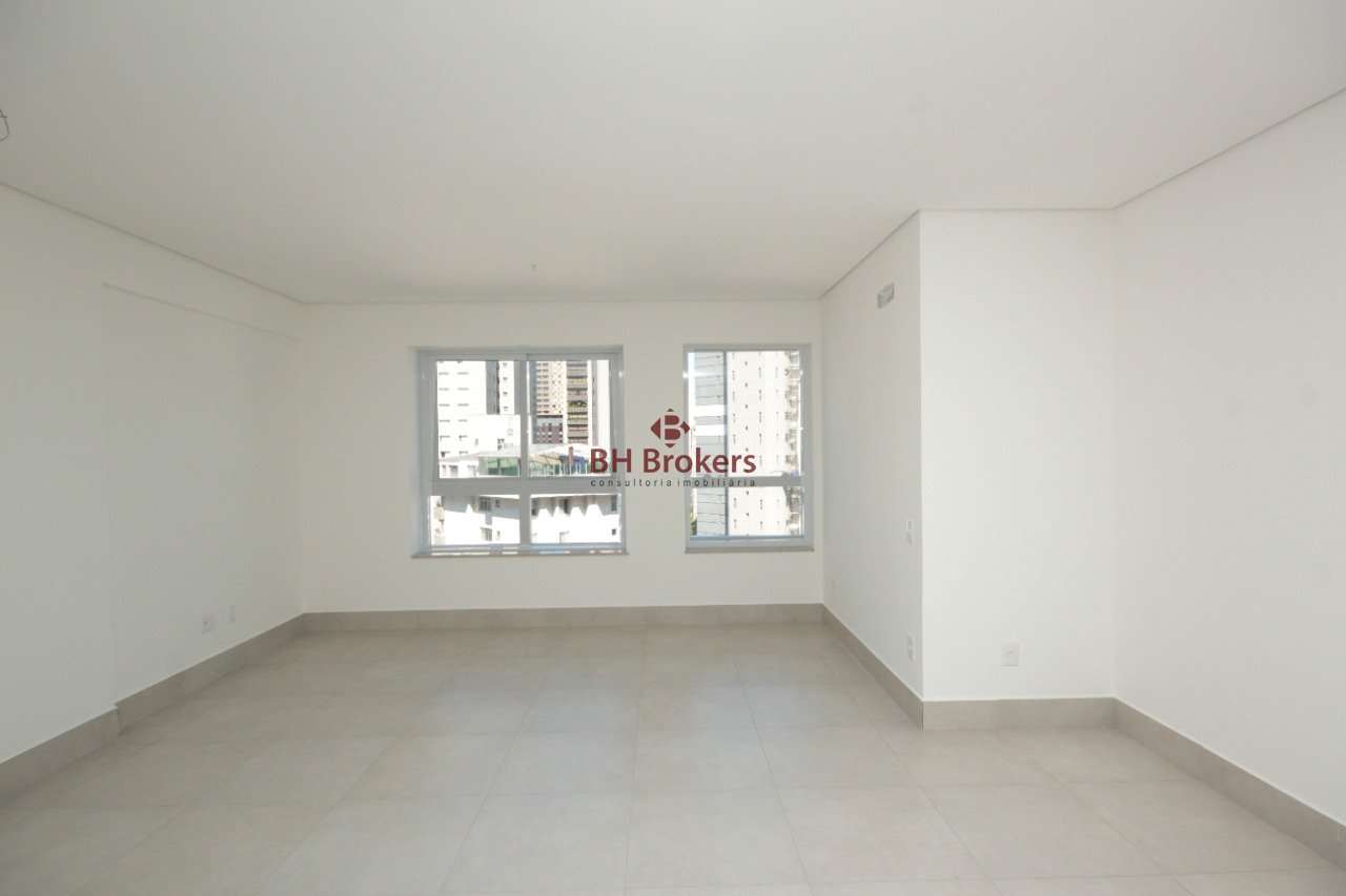 Apartamento à venda no Lourdes: 