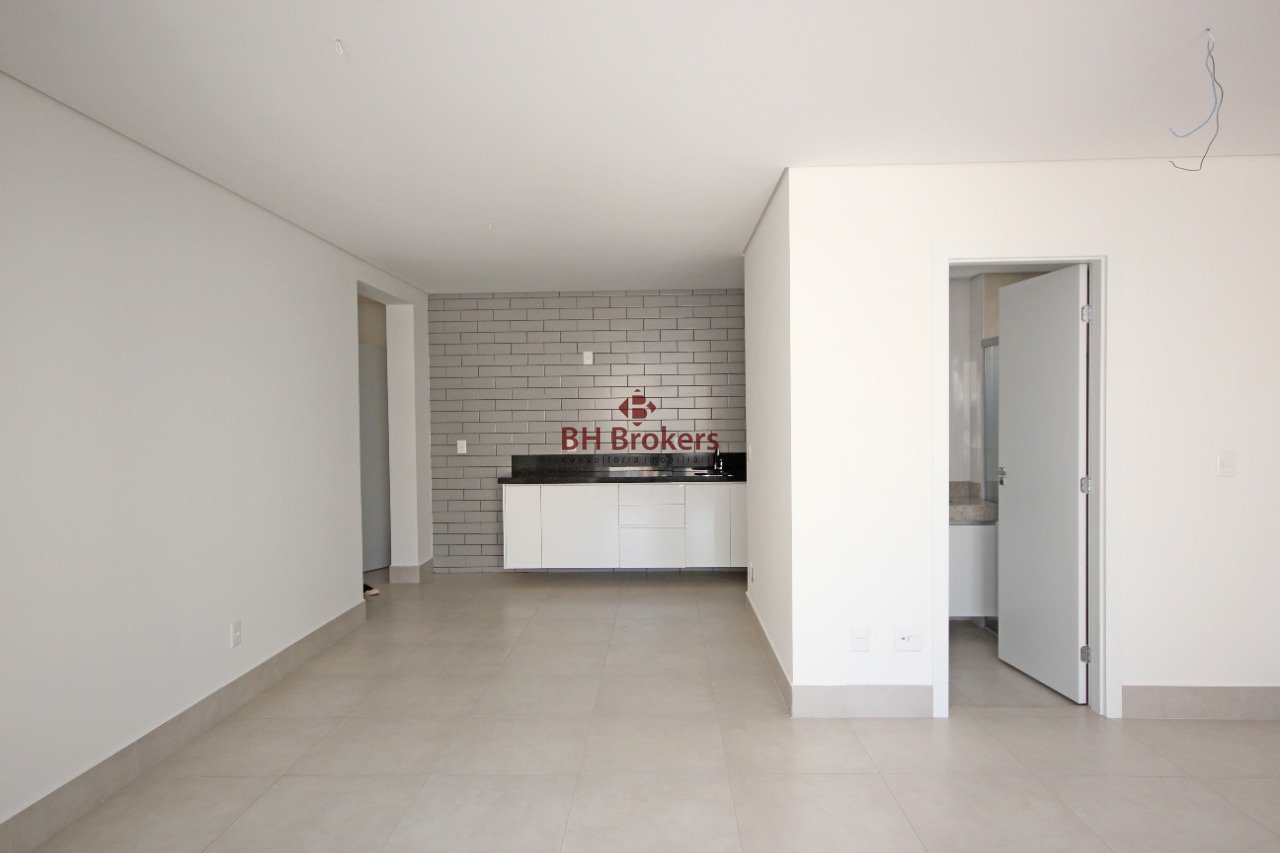 Apartamento à venda no Lourdes: 