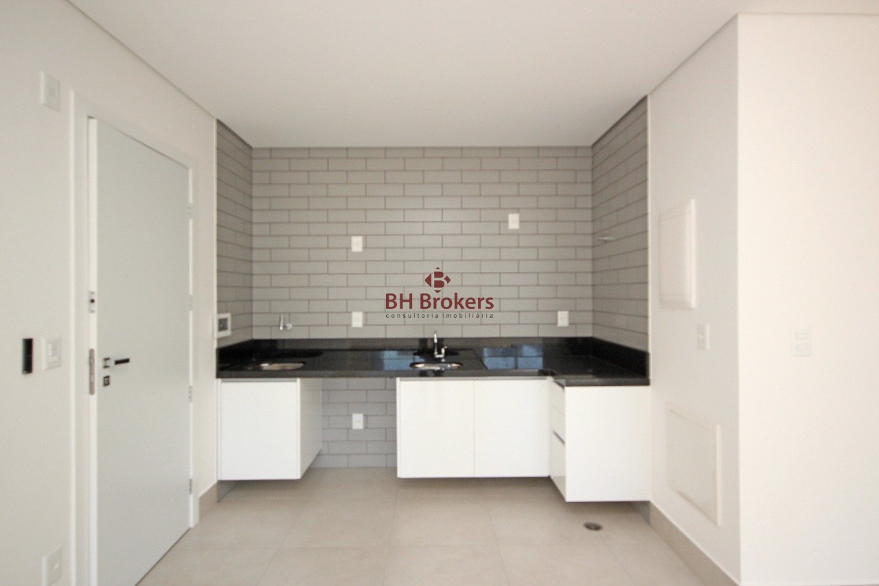 Apartamento à venda no Lourdes: 