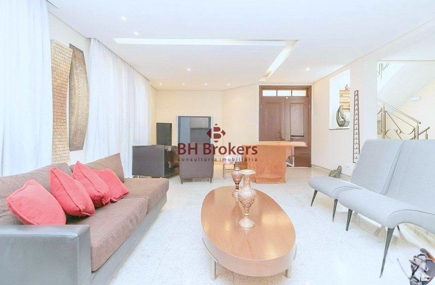 Casa à venda no Belvedere: 