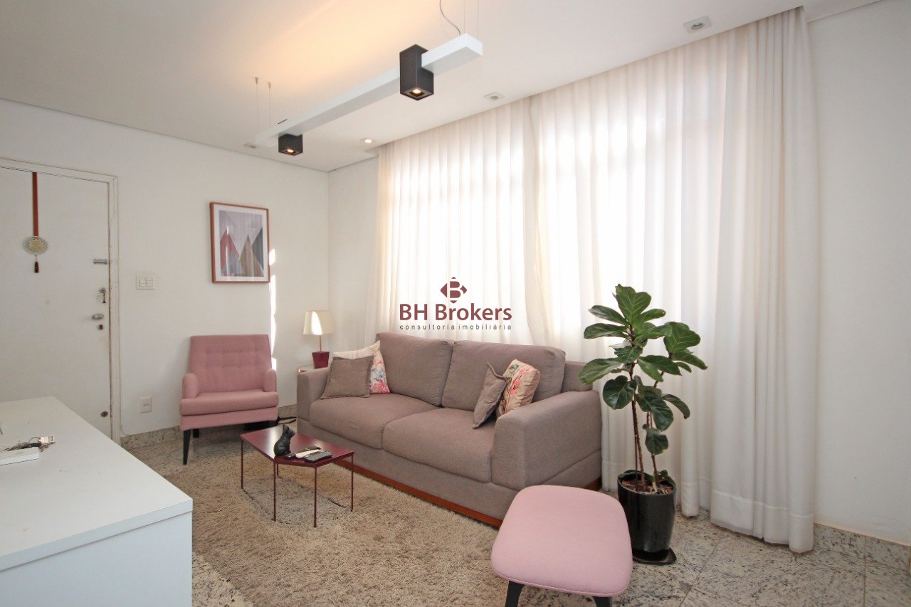 Apartamento à venda no Funcionários: 