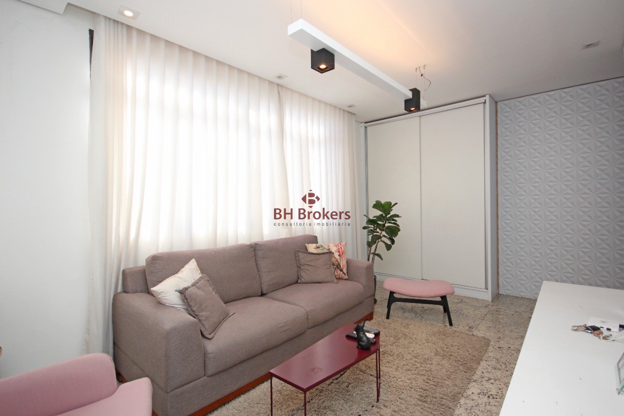 Apartamento à venda no Funcionários: 