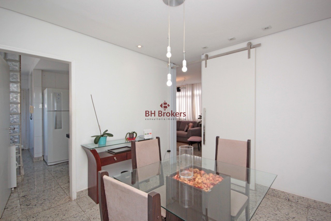 Apartamento à venda no Funcionários: 