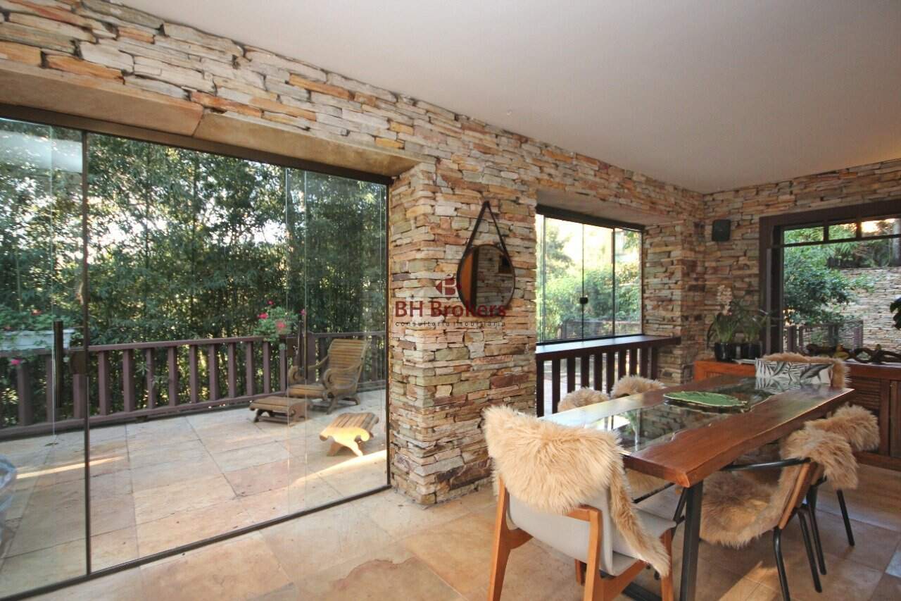 Casa em condomínio à venda no Bosque da Ribeira: 