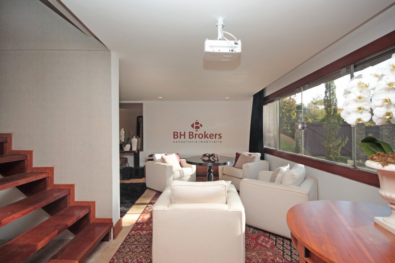 Casa em condomínio à venda no Bosque da Ribeira: 