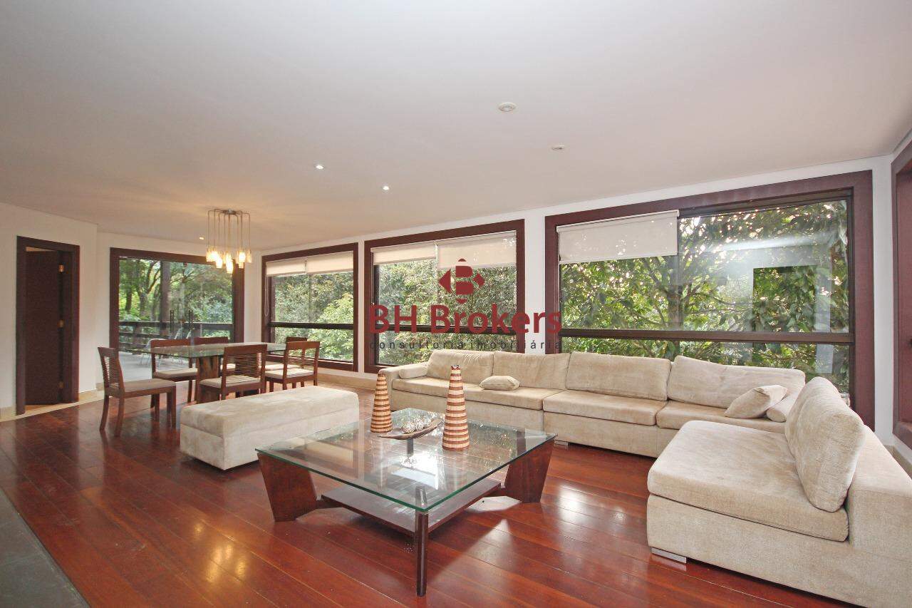 Casa em condomínio à venda no Estância Serrana: 