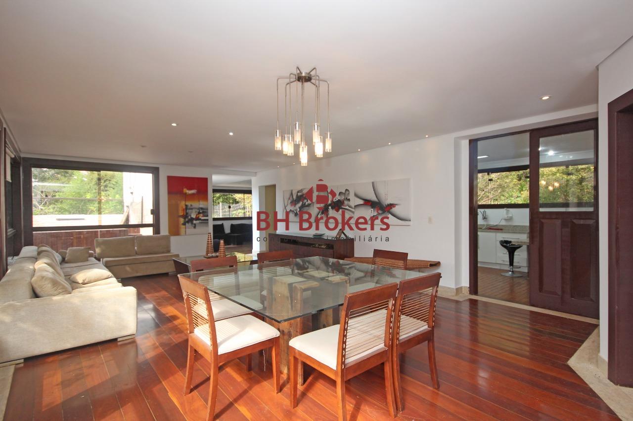 Casa em condomínio à venda no Estância Serrana: 