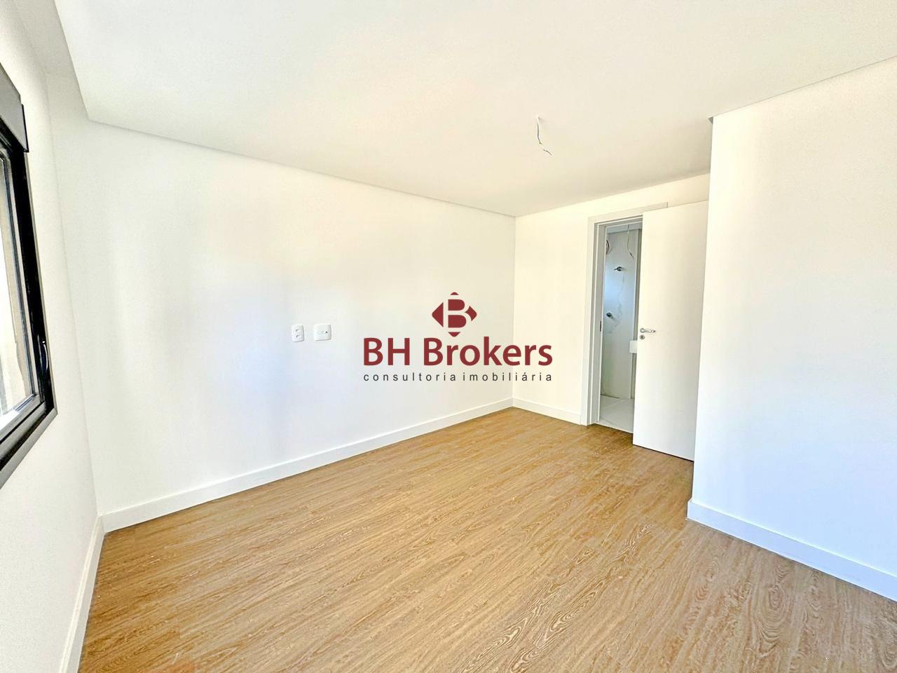 Cobertura à venda no Serra: 