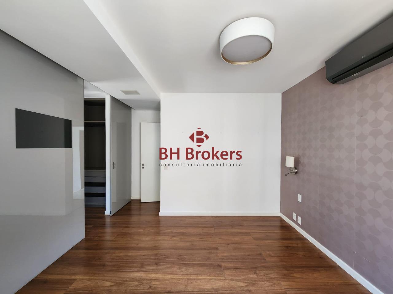 Apartamento à venda no Cruzeiro: 