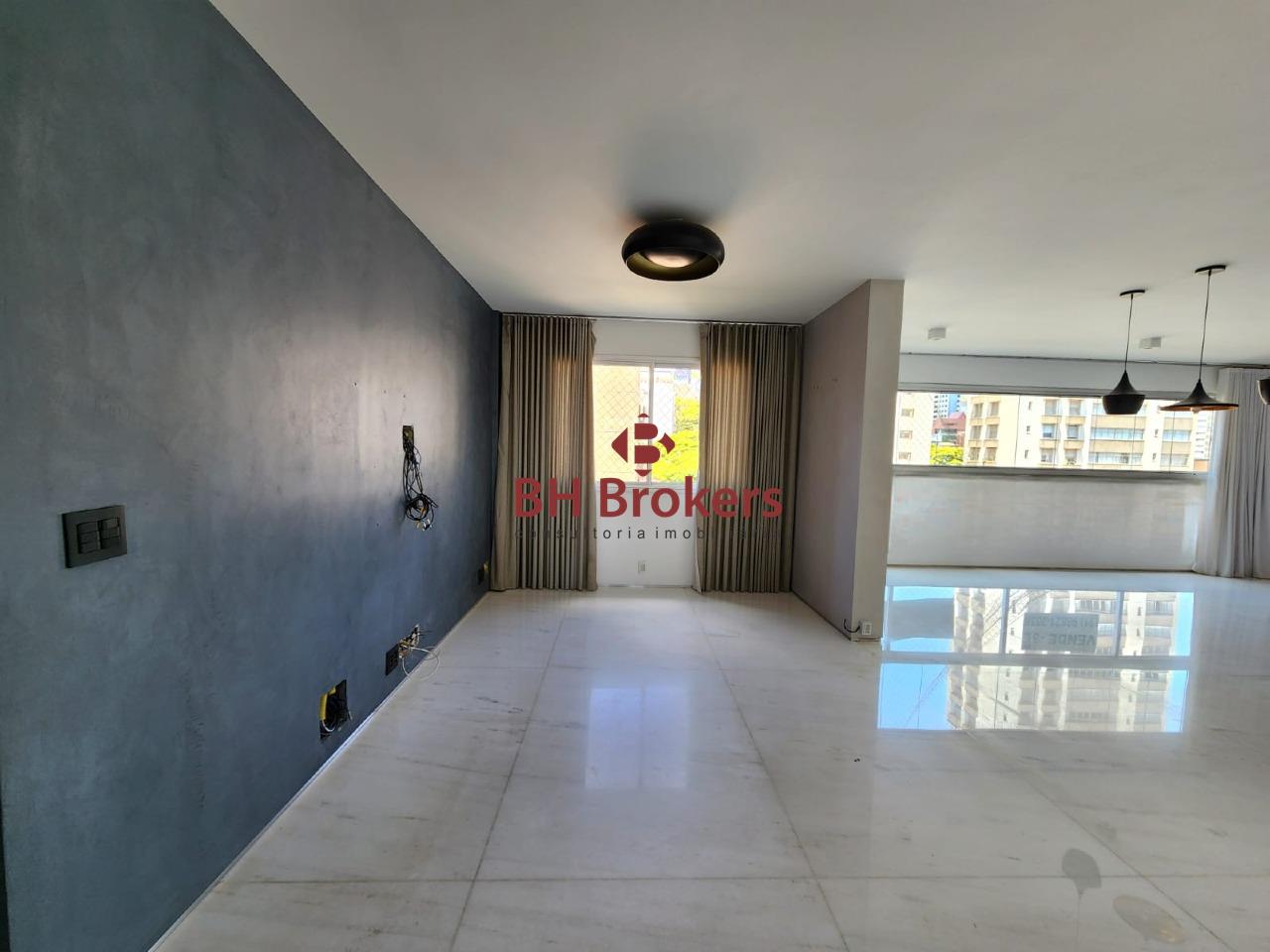 Apartamento à venda no Cruzeiro: 