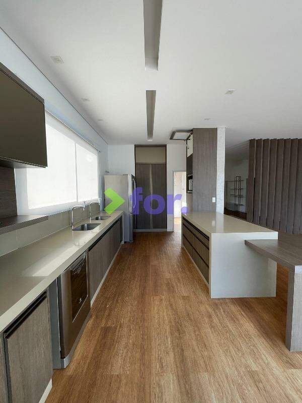 Casa em condomínio à venda no Alphaville Lagoa dos Ingleses: 