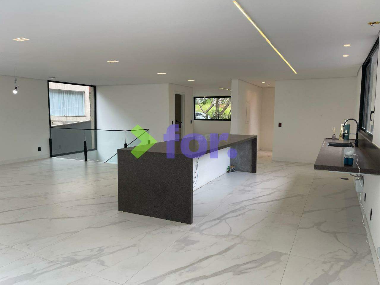 Casa em condomínio à venda no Alphaville Lagoa dos Ingleses: 