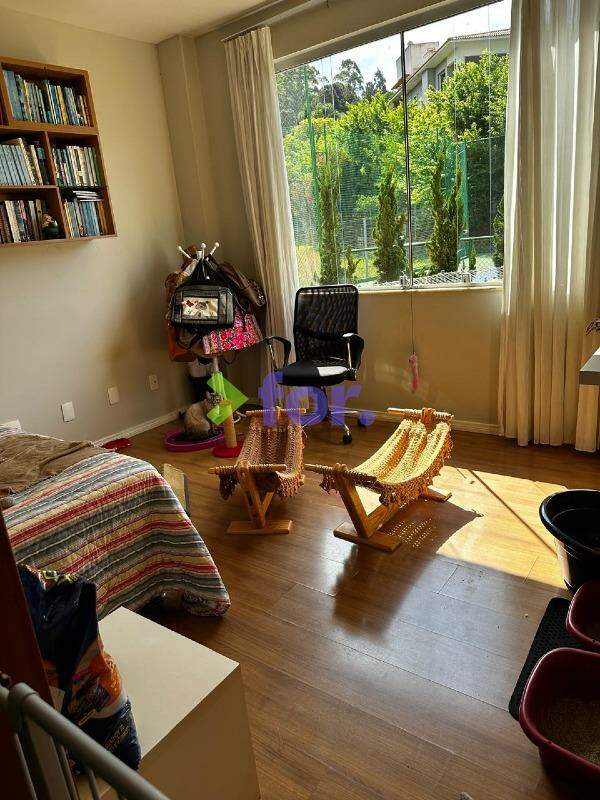 Casa em condomínio à venda no Alphaville Lagoa dos Ingleses: 