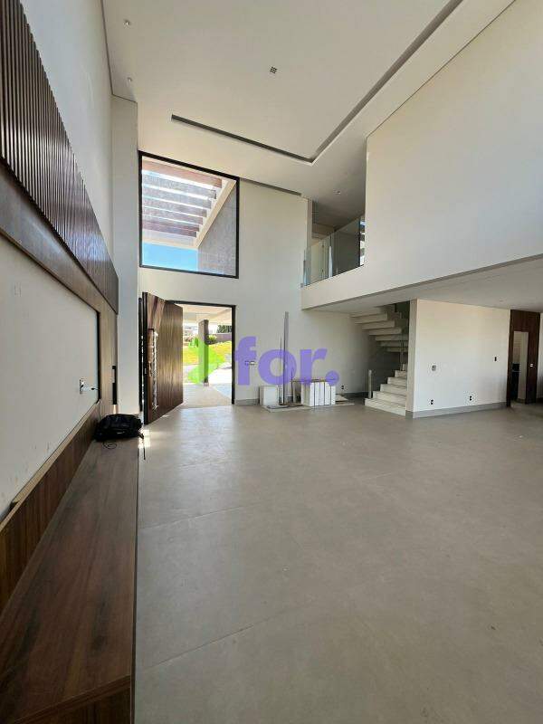 Casa em condomínio à venda no Alphaville Lagoa dos Ingleses: 