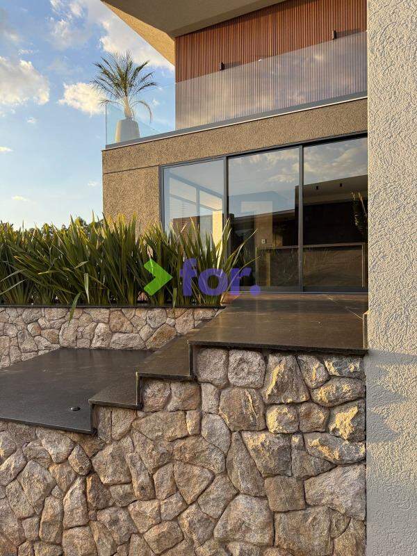 Casa em condomínio à venda no Alphaville Lagoa dos Ingleses: 