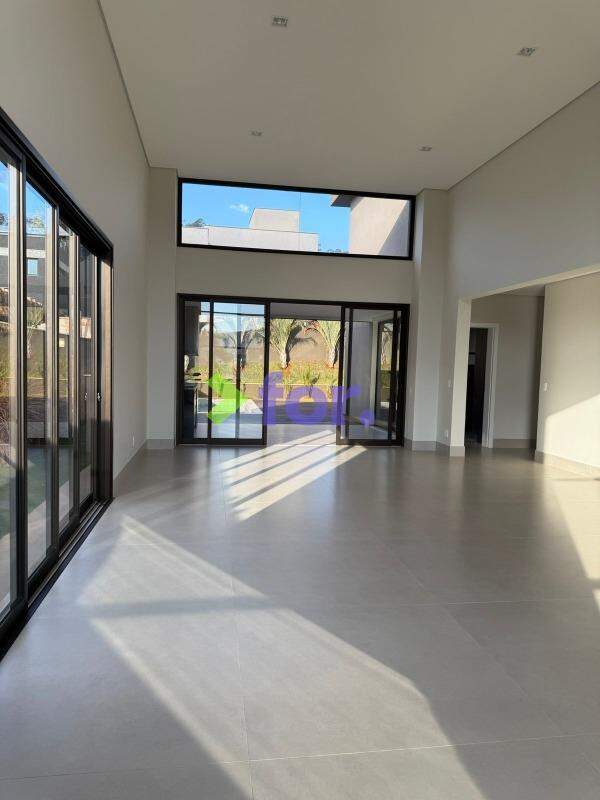 Casa em condomínio à venda no Alphaville Lagoa dos Ingleses: 