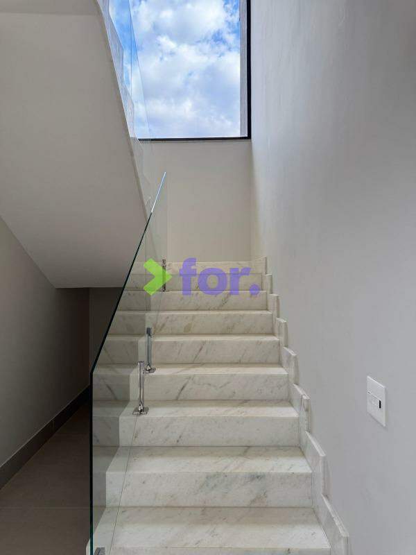 Casa em condomínio à venda no Alphaville Lagoa dos Ingleses: 