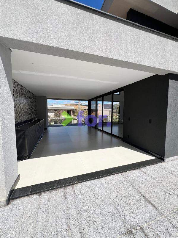 Casa em condomínio à venda no Alphaville Lagoa dos Ingleses: 