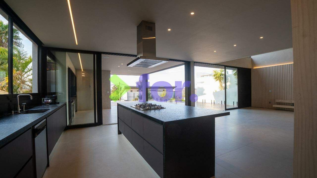 Casa em condomínio à venda no Alphaville Lagoa dos Ingleses: 