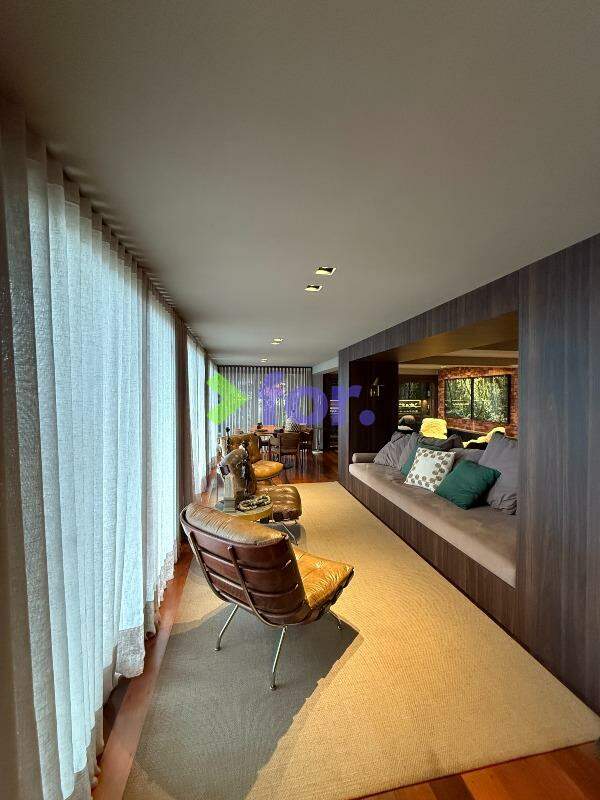 Casa em condomínio à venda no Unidade de Vizinhanças Quintas Morro do Chapéu: Sala de estar