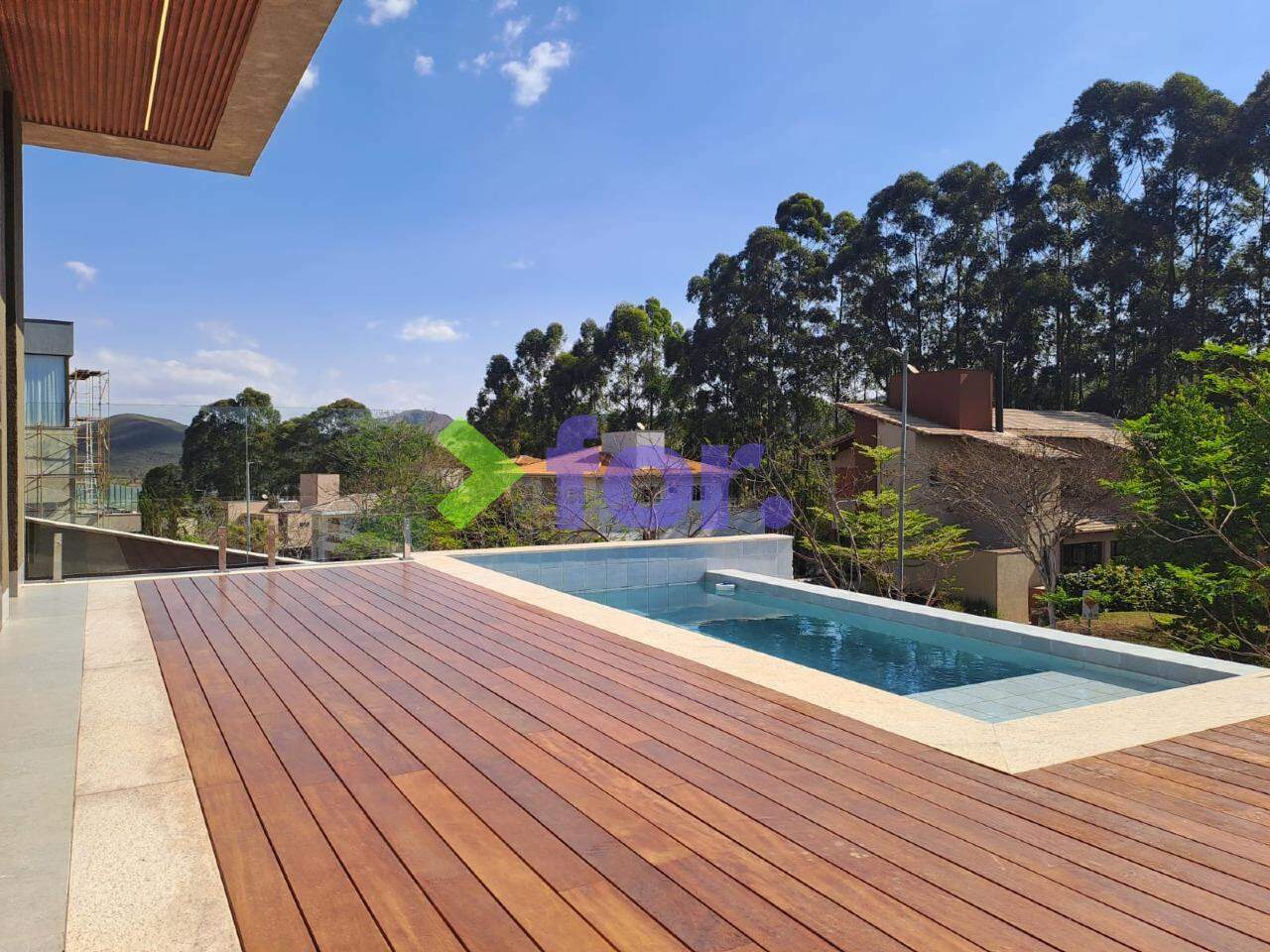 Casa em condomínio à venda no Alphaville Lagoa dos Ingleses: 