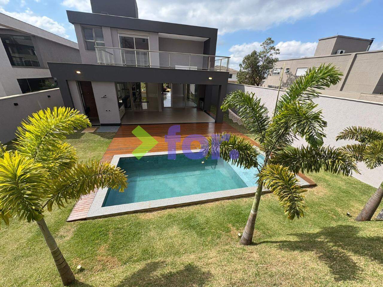 Casa em condomínio à venda no Alphaville Lagoa dos Ingleses: 