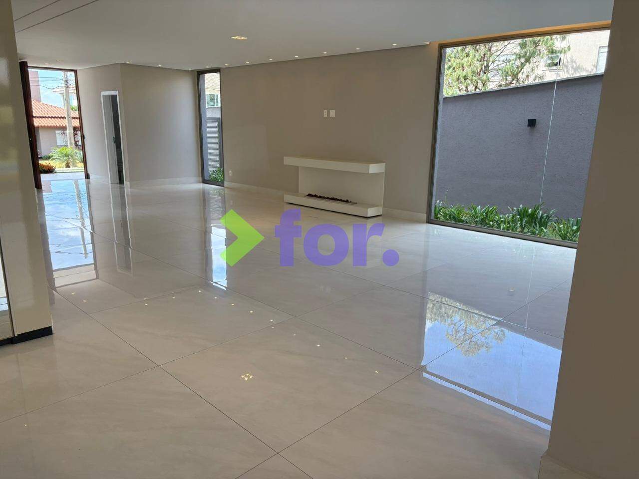 Casa em condomínio à venda no Alphaville Lagoa dos Ingleses: 