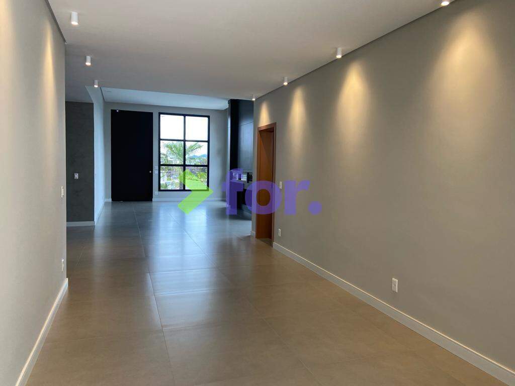 Casa em condomínio à venda no Alphaville Lagoa dos Ingleses: 